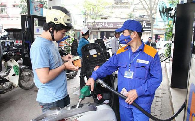 Xăng dầu đồng loạt giảm giá