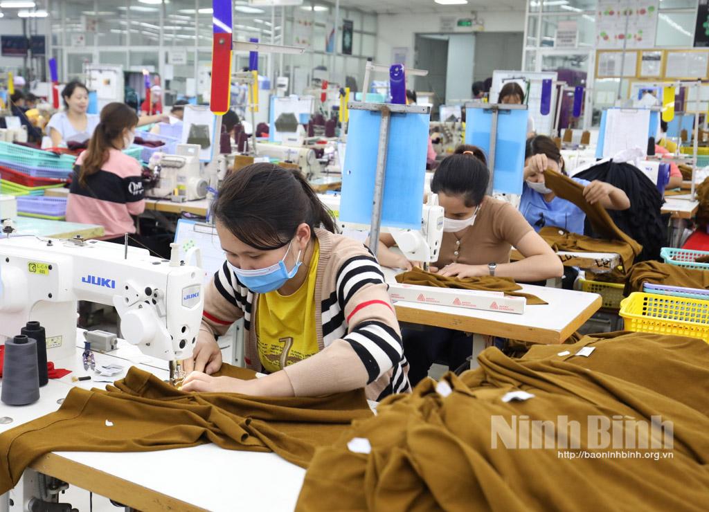 Labor market recovers after Tet