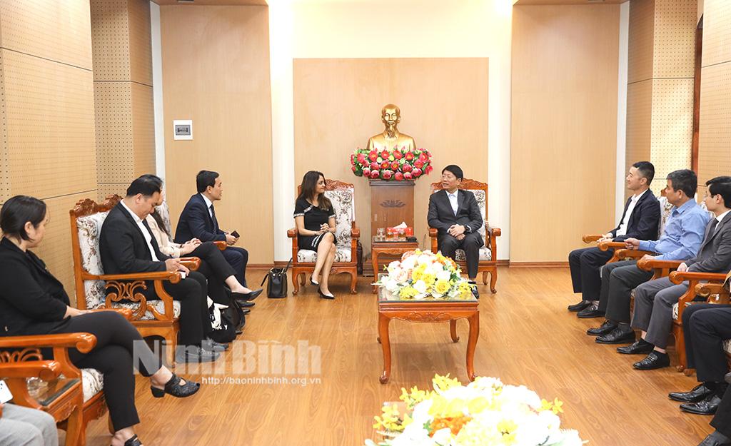 Warner Bros. Discovery seeks cooperation opportunities with Ninh Binh