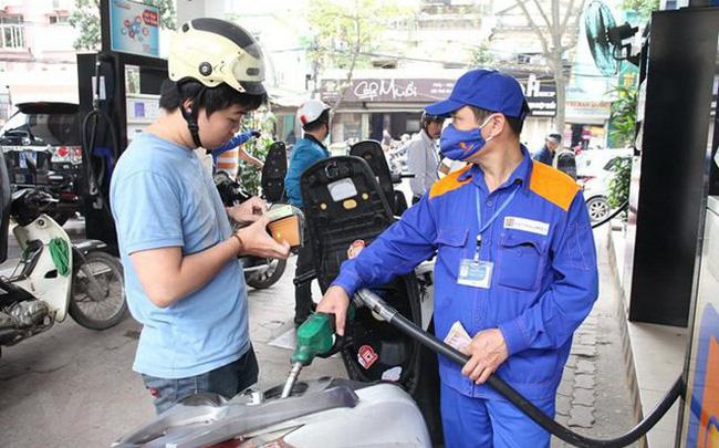 Giá xăng, dầu đồng loạt giảm mạnh