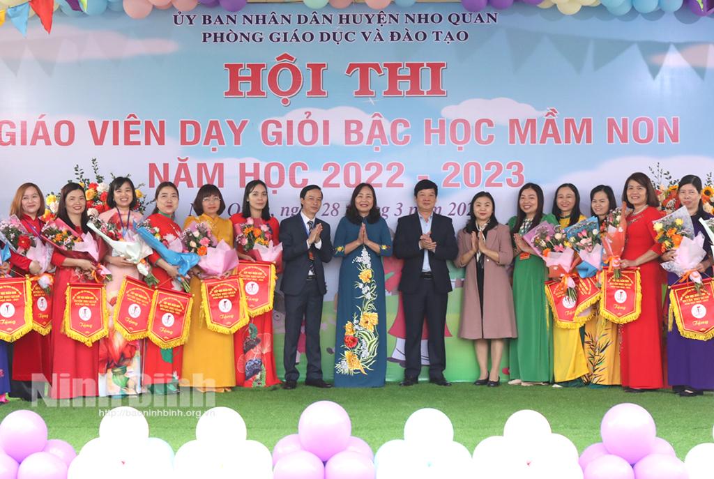 Nho Quan tổ chức Hội thi giáo viên dạy giỏi bậc học Mầm non năm học 2022- 2023