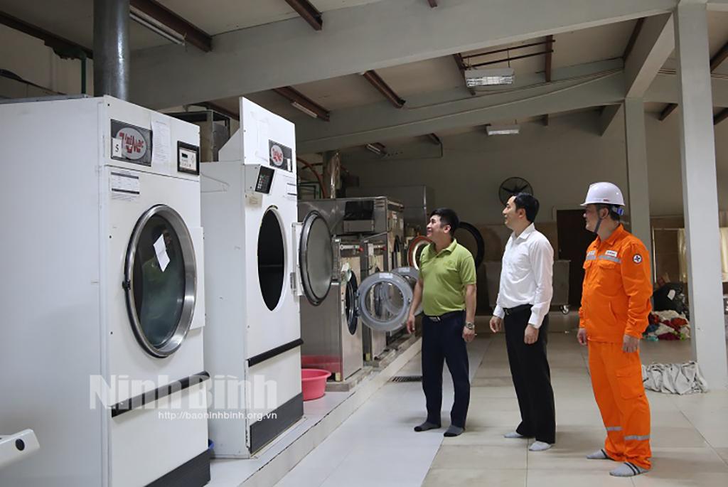 Khách hàng đồng thuận cùng ngành điện thực hiện chương trình điều tiết phụ tải