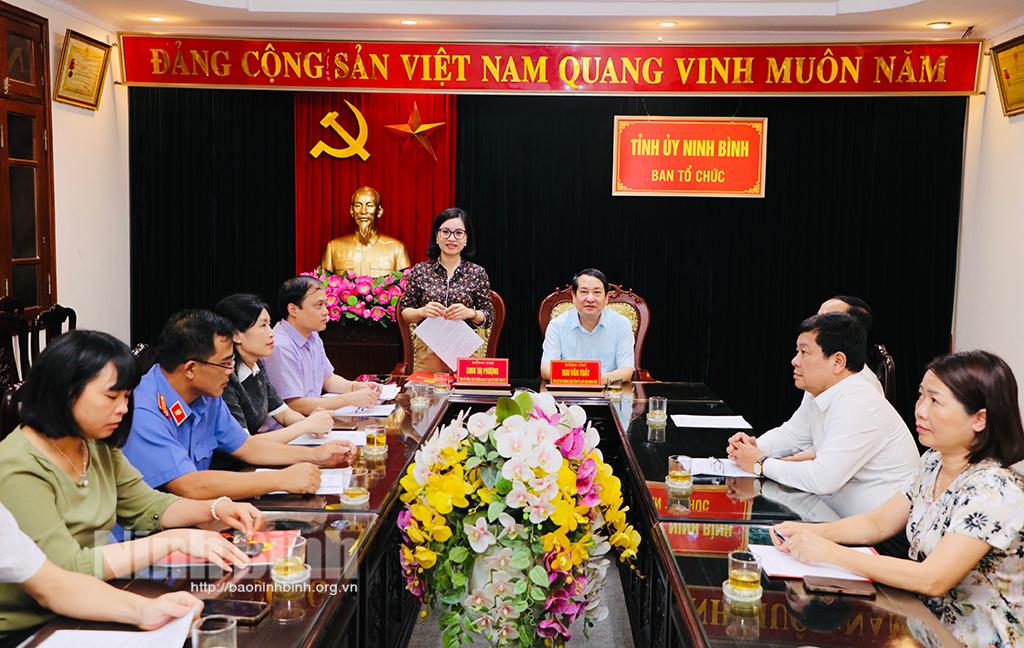 Hội nghị trực tuyến lấy ý kiến góp ý vào dự thảo Quy định của Bộ Chính trị về việc tạm đình chỉ công tác đối với cán bộ