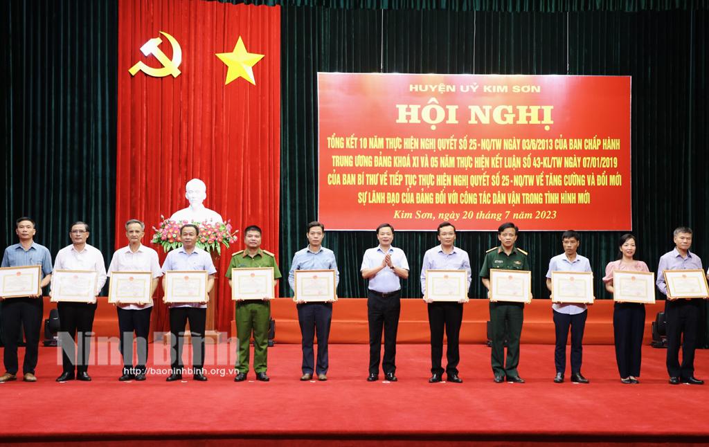 Huyện ủy Kim Sơn tổng kết 10 năm thực hiện Nghị quyết số 25 của Ban Chấp hành Trung ương Đảng (khóa XI)