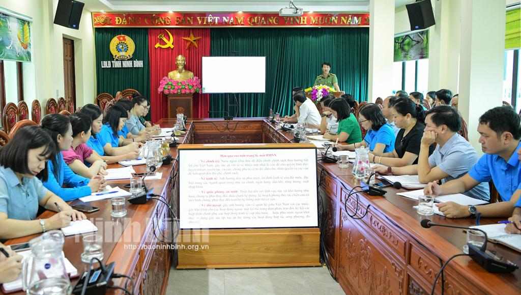 Tập huấn về công tác bảo vệ bí mật Nhà nước cho cán bộ công đoàn