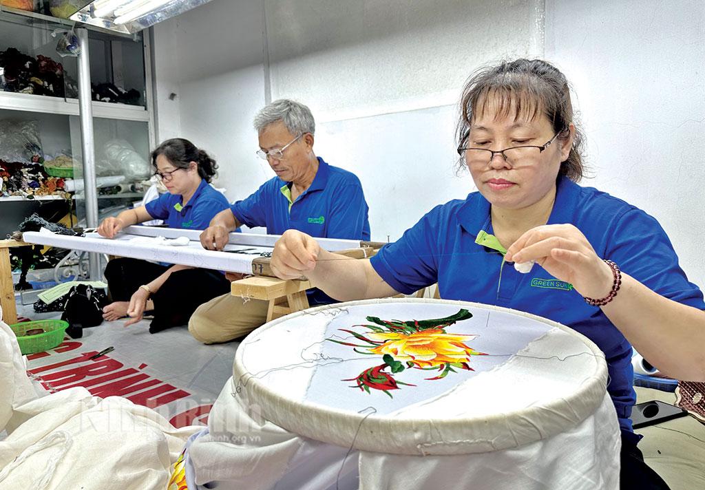 Bảo tồn, phát huy các giá trị của làng nghề truyền thống trong bối cảnh mới