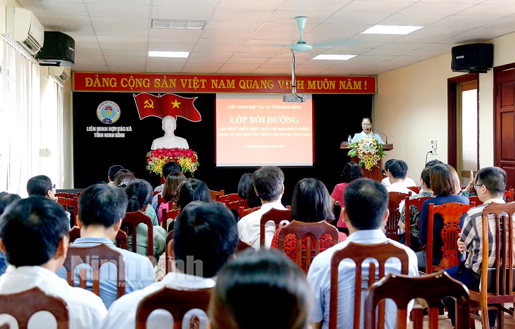 Bồi dưỡng kiến thức về kinh tế tập thể