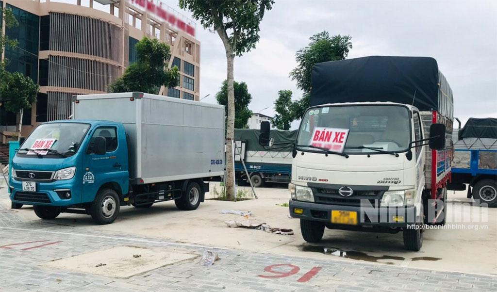 Thị trường ô tô cũ ảm đạm