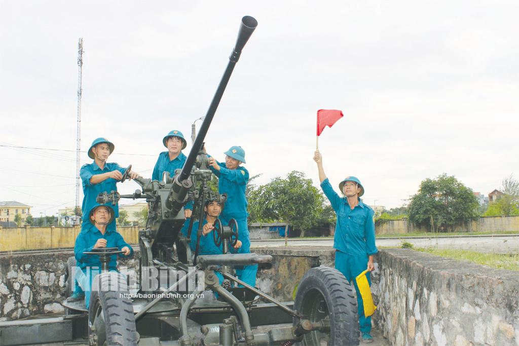 Chắc tay súng mùa Xuân
