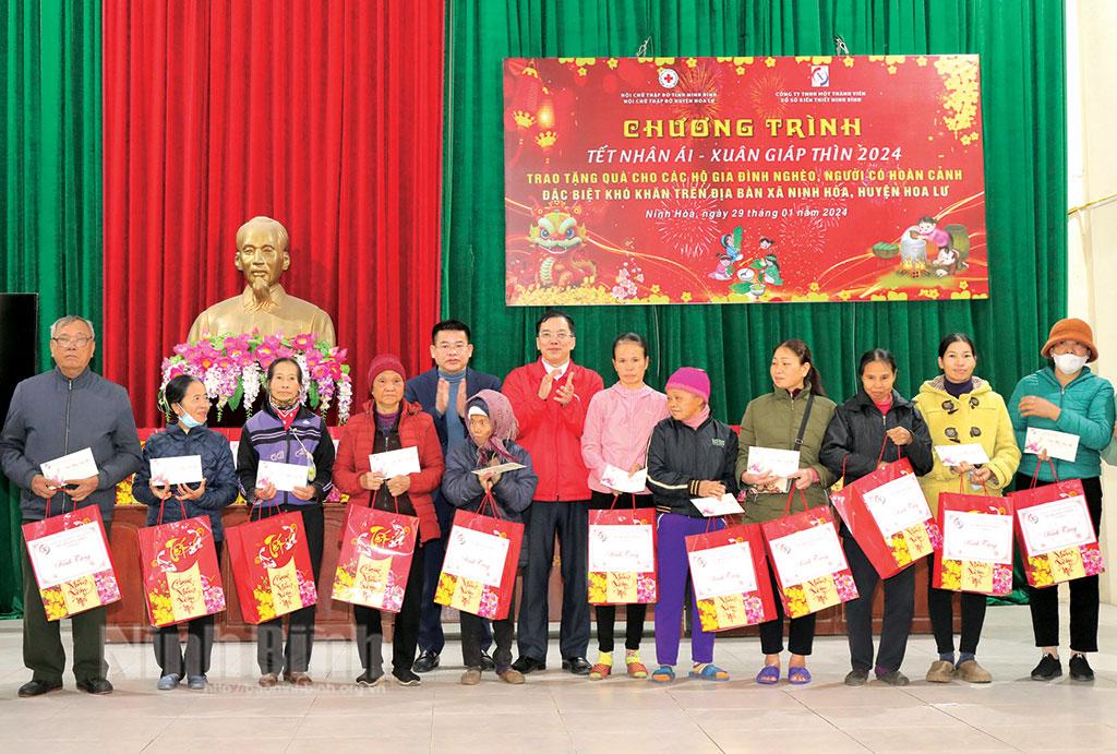 Tết sẻ chia, Xuân thêm niềm hi vọng