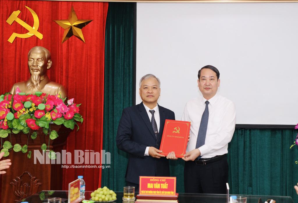 Công bố Quyết định của Ban Bí thư Trung ương Đảng về công tác cán bộ