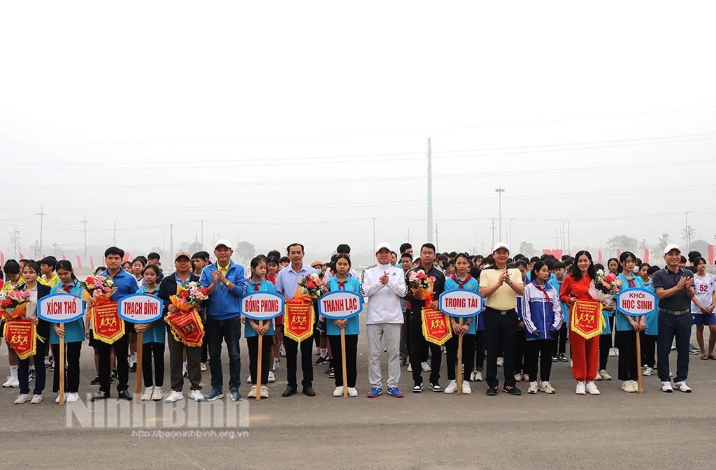 Nho Quan phát động Tháng hoạt động thể dục thể thao cho mọi người