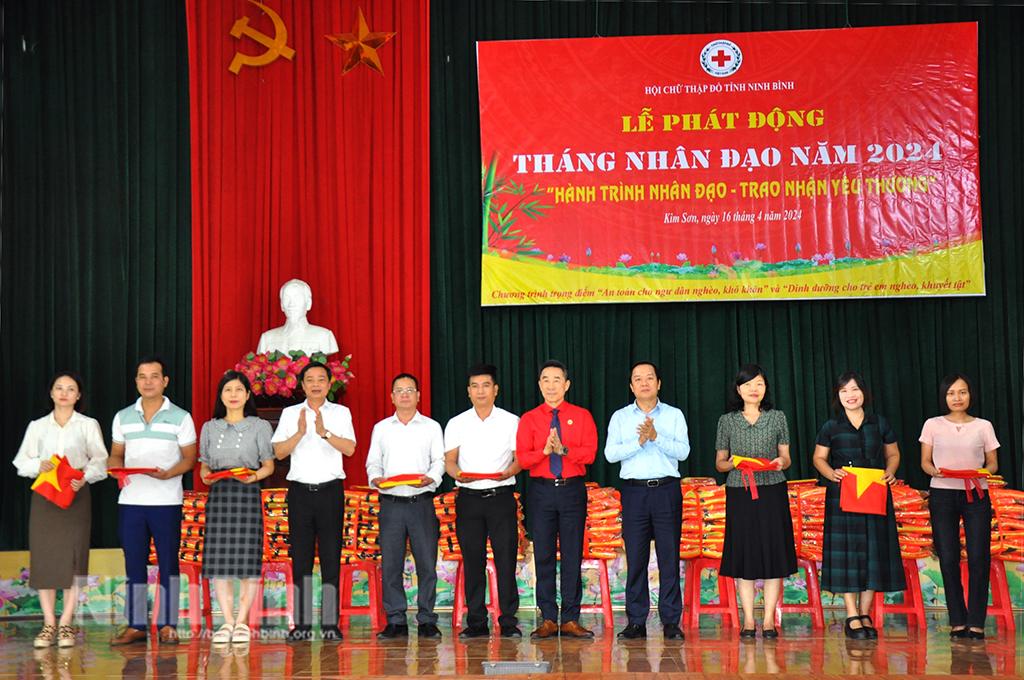 Phát động Tháng Nhân đạo năm 2024