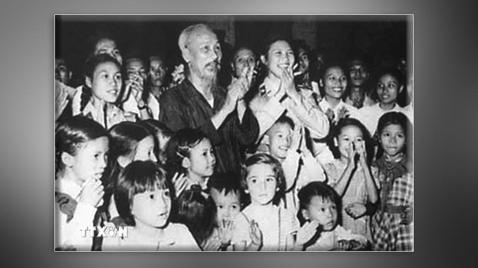 [Audio] Tháng Năm nhớ Bác