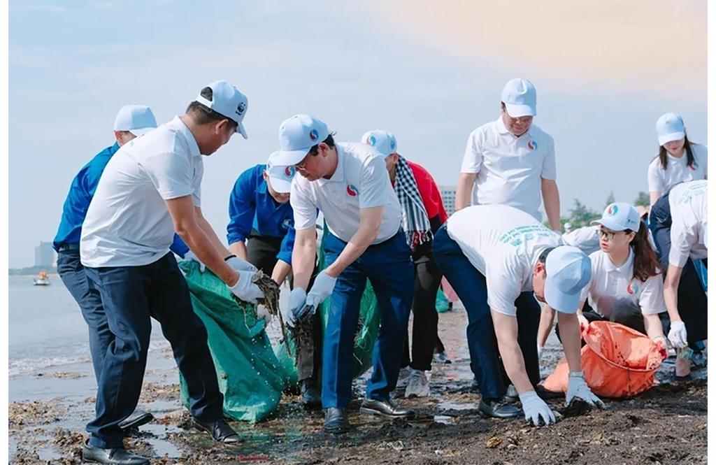 For a sustainable ocean