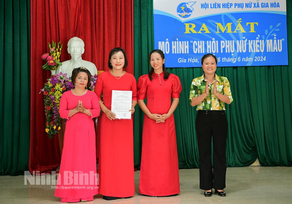 Ra mắt mô hình "Chi hội Phụ nữ kiểu mẫu"
