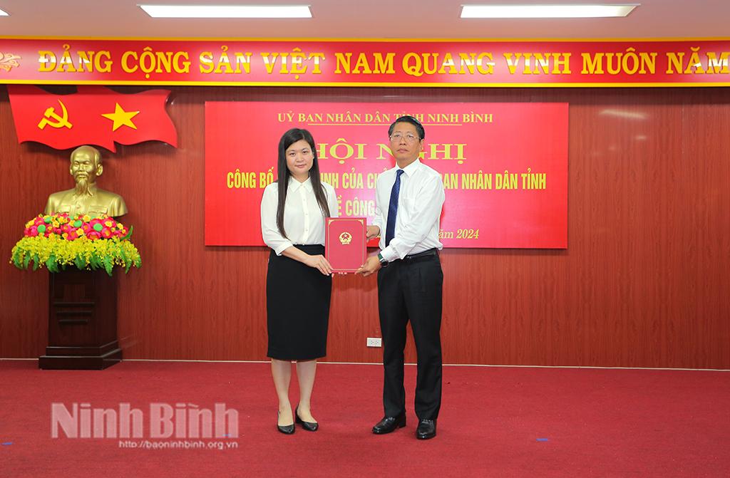 Công bố Quyết định bổ nhiệm Phó Giám đốc Sở Tài chính