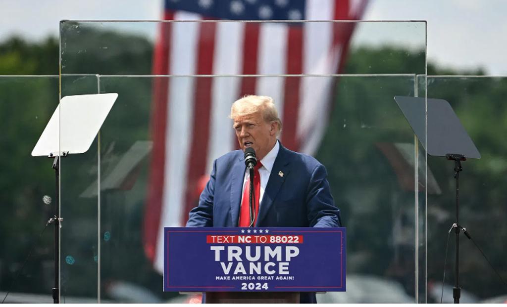 Bầu cử Mỹ 2024: Ông D.Trump vận động cử tri ngoài trời lần đầu tiên sau vụ ám sát hụt