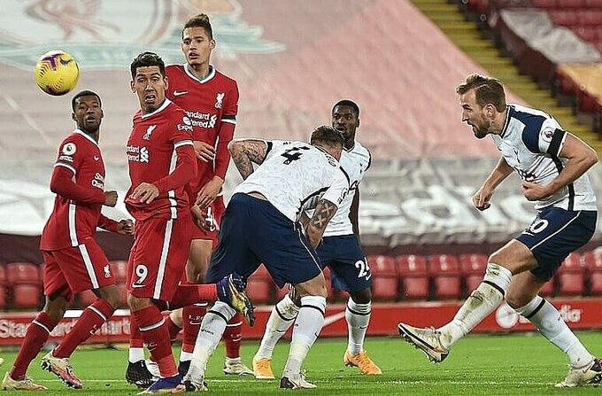 Liverpool hạ Tottenham