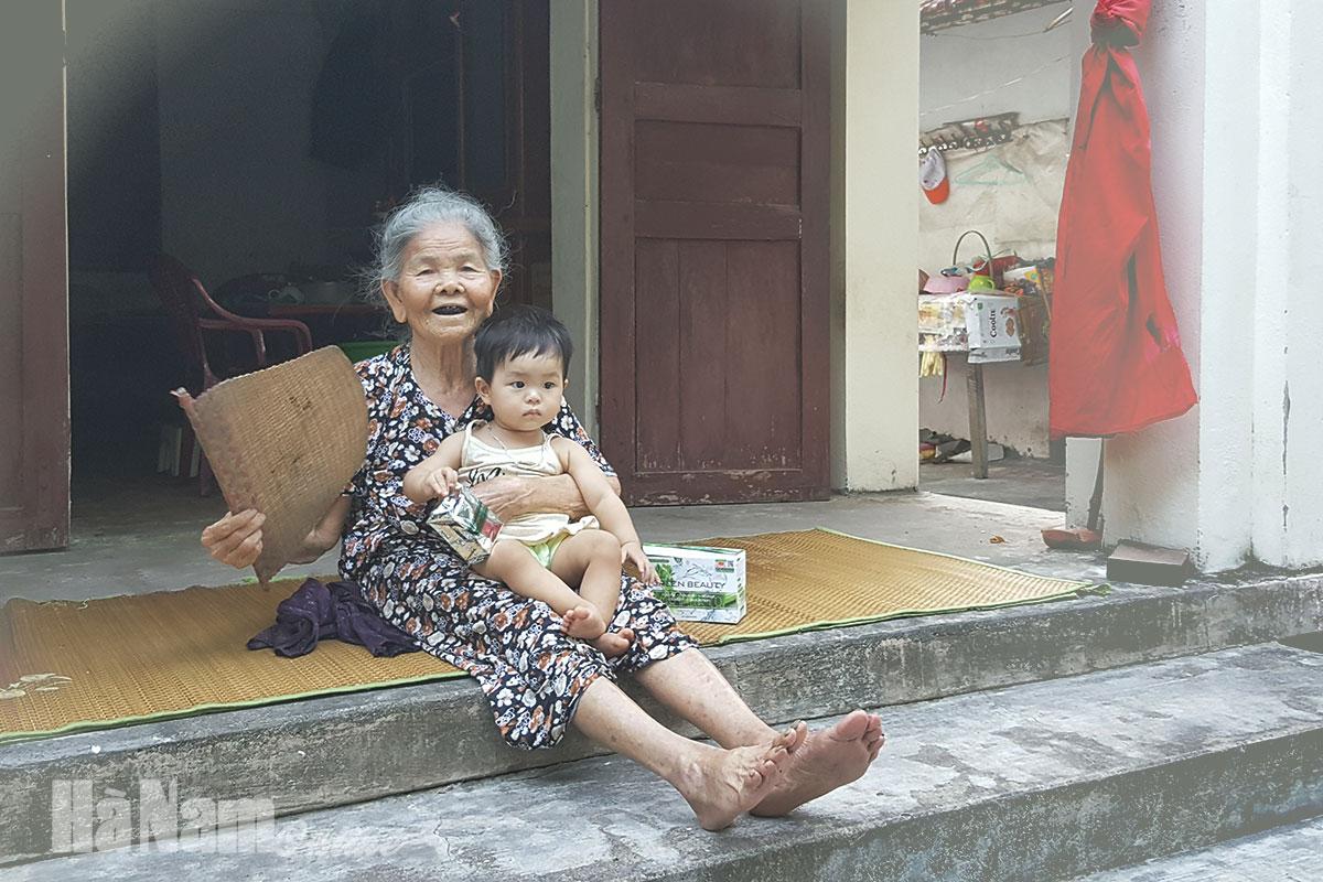 Những chiếc quạt nan