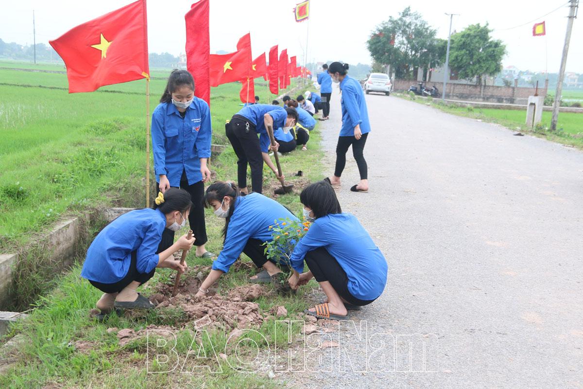 Đoàn Thanh niên xã Chính Lý ra mắt “Tuyến đường cây thanh niên”