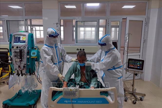 Ngày 2/4, số ca nhiễm mới SARS-CoV-2 của Hà Nam và cả nước tiếp tục giảm