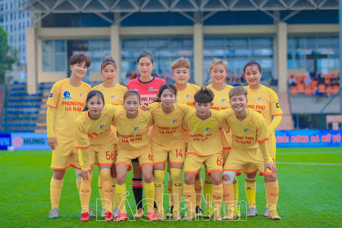 Kết thúc lượt 8 Giải bóng nữ vô địch U19 Quốc gia 2022, Phong Phú Hà Nam đứng thứ 2 trên bảng xếp hạng