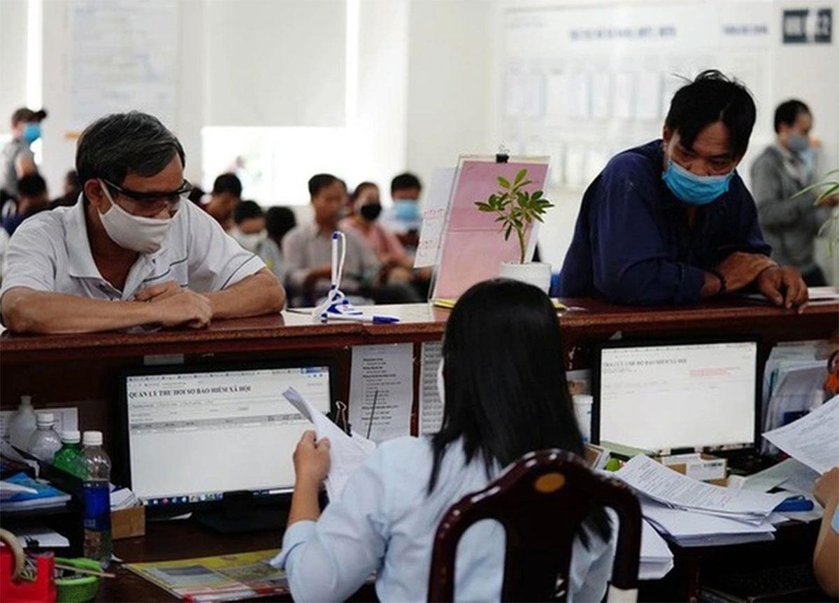 Trường hợp nào công chức bị kéo dài thời gian nâng lương thường xuyên?