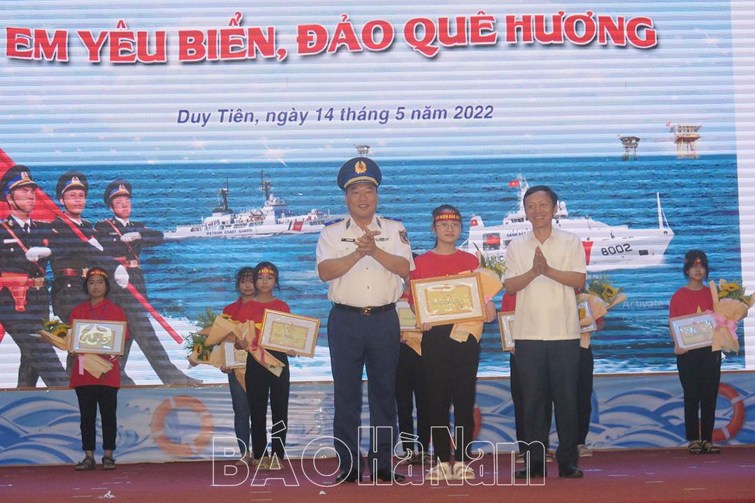 Bộ Tư lệnh Cảnh sát biển phối hợp tổ chức cuộc thi “Em yêu biển đảo quê hương”