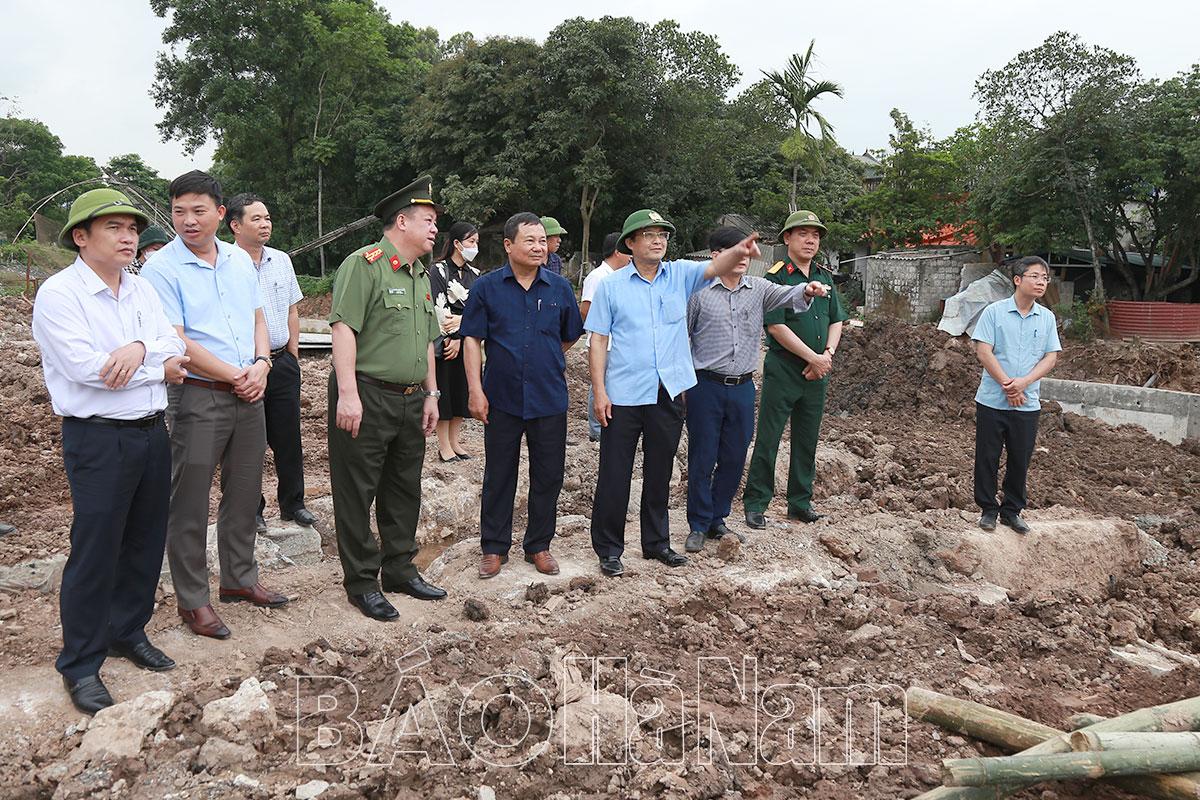 Phó Chủ tịch UBND tỉnh Nguyễn Đức Vượng kiểm tra công tác phòng chống thiên tai trên địa bàn