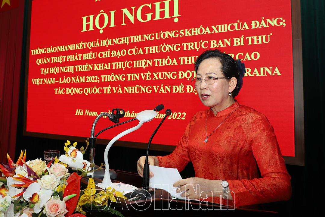 Tỉnh ủy tổ chức hội nghị thông báo nhanh kết quả Hội nghị Trung ương 5 khóa XIII.