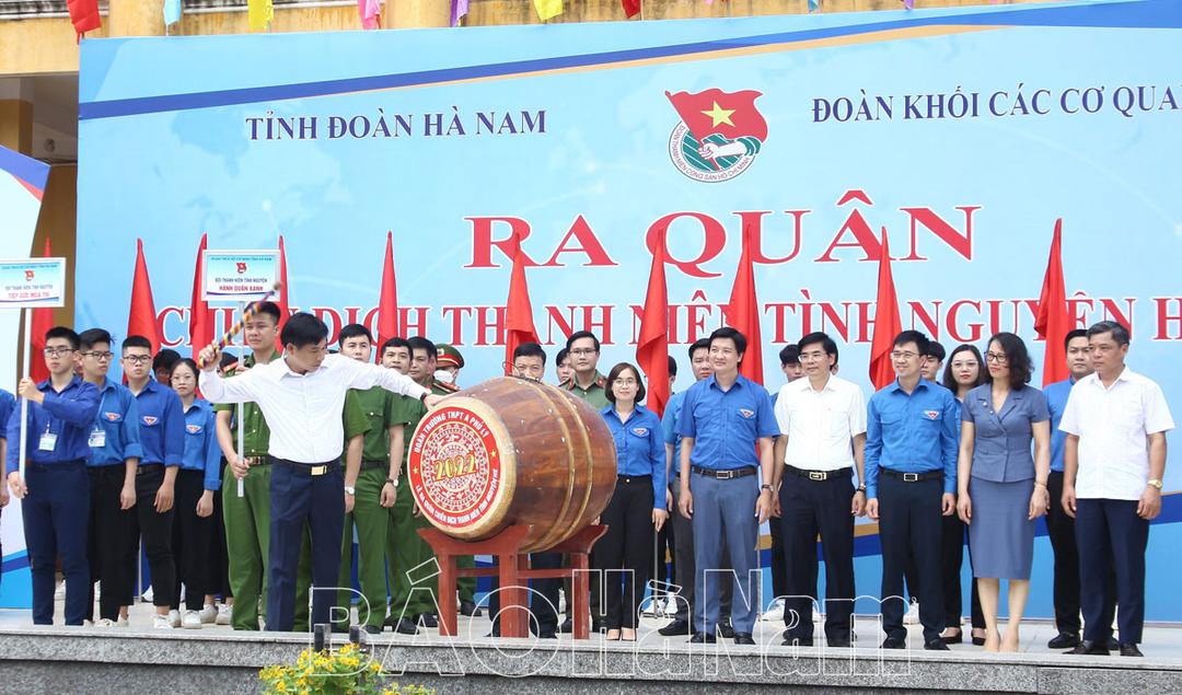 Tỉnh đoàn Hà Nam phối hợp tổ chức ra quân Chiến dịch Thanh niên tình nguyện hè 2022