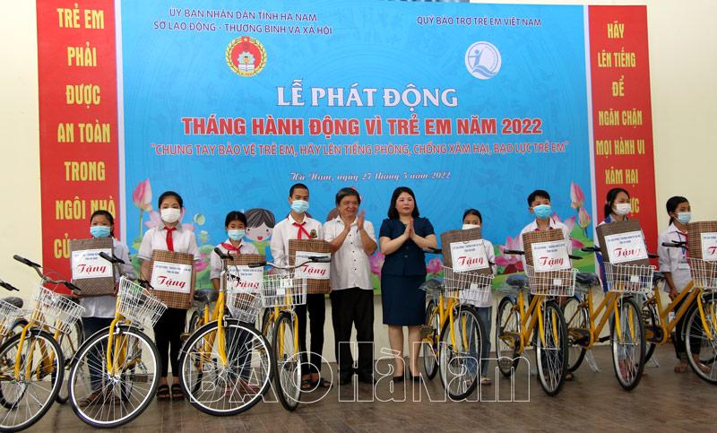 Phát động Tháng hành động vì trẻ em 2022