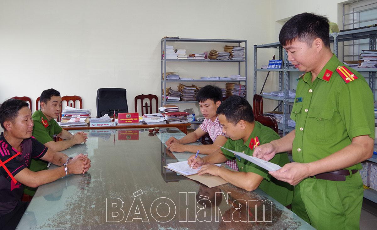 Bắt đối tượng truy nã về tội trộm cắp tài sản