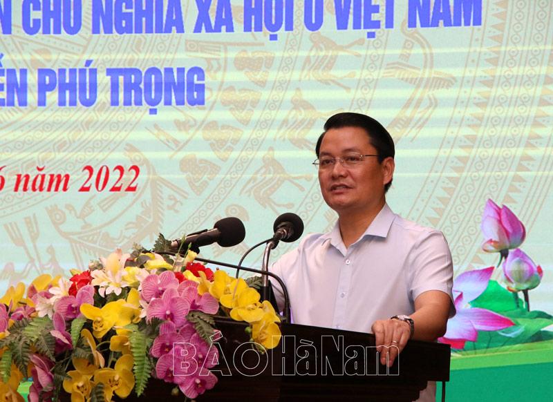 Thành ủy Phủ Lý tổ chức học tập tác phẩm “Một số vấn đề lý luận và thực tiễn về CNXH và con đường đi lên CNXH ở Việt Nam” của Tổng Bí thư Nguyễn Phú Trọng.