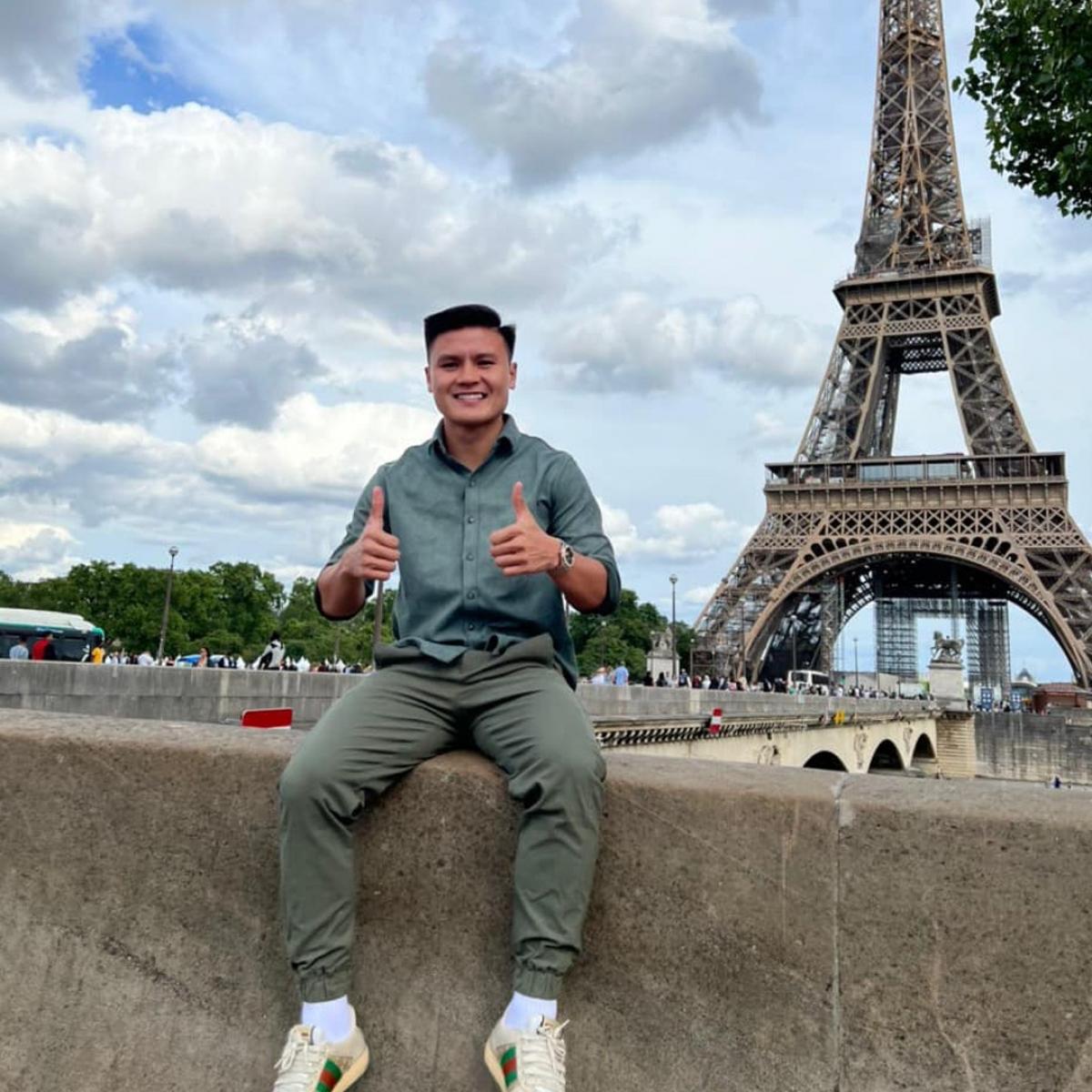 Quang Hải ký hợp đồng dài hạn, chuẩn bị sang Pháp chơi bóng