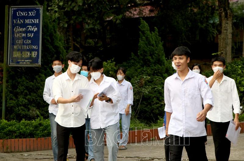 40 thí sinh vắng mặt trong môn thi Ngữ Văn, không có học sinh vi phạm quy chế thi