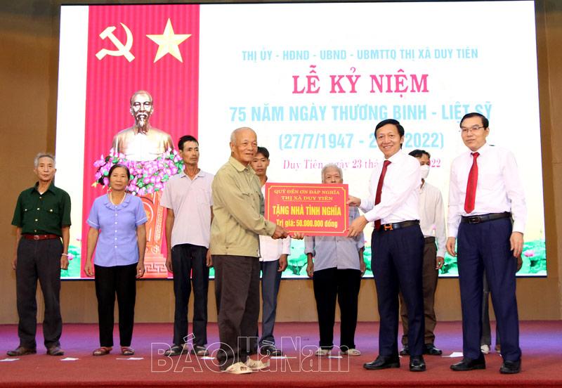 Duy Tiên Kỷ niệm 75 năm ngày Thương binh - Liệt sỹ