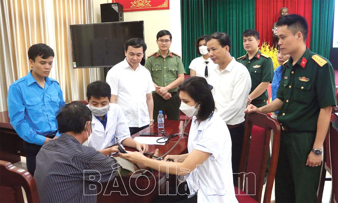 Tuổi trẻ Đoàn khối các cơ quan tỉnh xung kích, tình nguyện vì cuộc sống cộng đồng