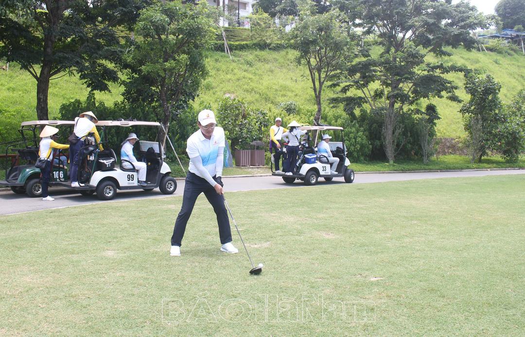 Khai mạc giải Golf doanh nhân trẻ Đồng bằng sông Hồng tại Hà Nam