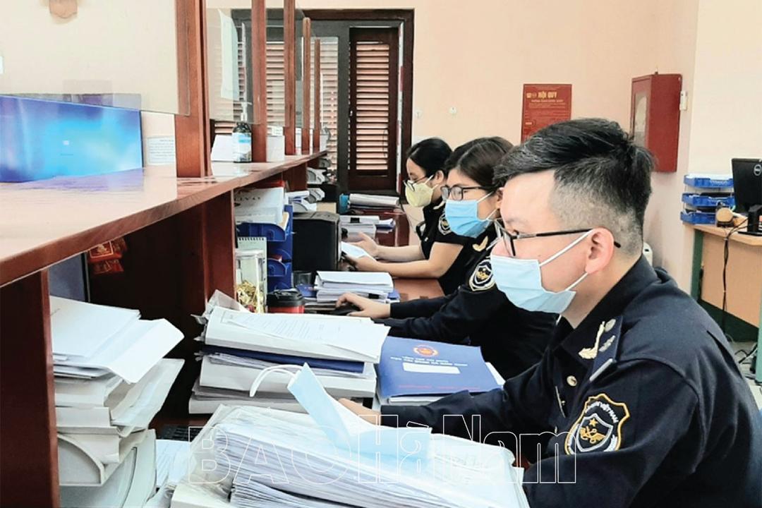 Phấn đấu hoàn thành kế hoạch thu ngân sách từ thuế xuất, nhập khẩu