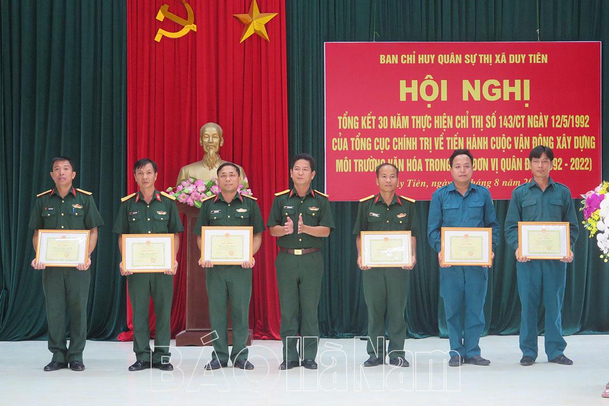 Ban CHQS thị xã Duy Tiên tổng kết 30 năm thực hiện Cuộc vận động xây dựng môi trường văn hóa trong quân đội