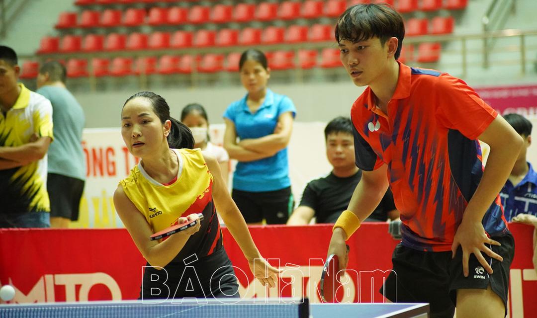 Ghi nhận qua Giải Bóng bàn Cúp Báo Hà Nam lần thứ XI năm 2022