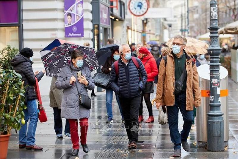 Châu Âu cảnh báo nguy cơ xuất hiện biến thể mới của virus SARS-CoV-2