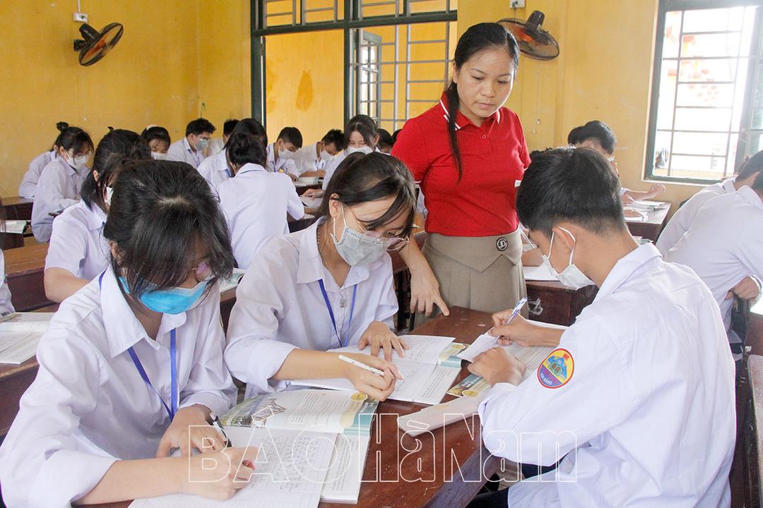 Nâng cao chất lượng dạy và học môn Lịch sử cấp trung học phổ thông