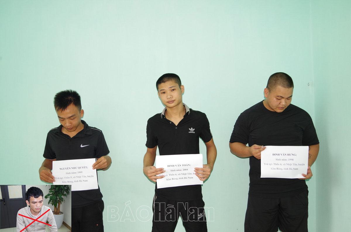 Công an huyện Kim Bảng bắt nhóm đối tượng gây rối trật tự công cộng