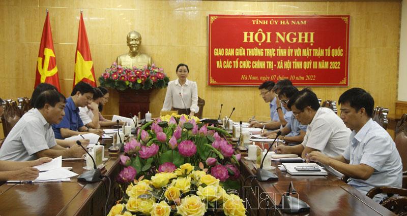 Thường trực Tỉnh ủy giao ban với lãnh đạo MTTQ và các tổ chức chính trị- xã hội tỉnh