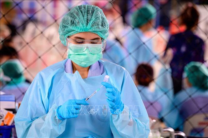Thái Lan triển khai tiêm vaccine phòng COVID-19 cho trẻ dưới 1 tuổi