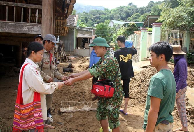 Chương trình trực tiếp 'Cả nước chung tay vì người nghèo' diễn ra tối 17/10