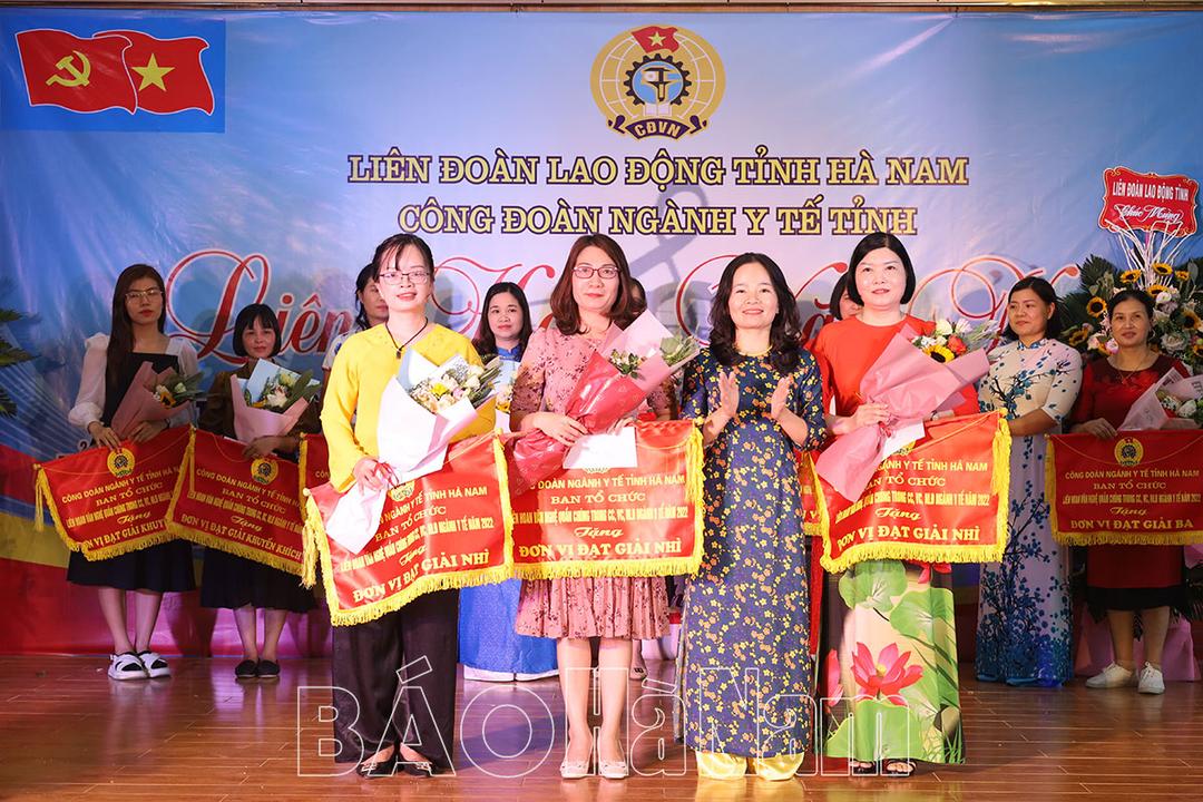 Liên hoan văn nghệ trong công chức, viên chức, lao động ngành Y tế năm 2022